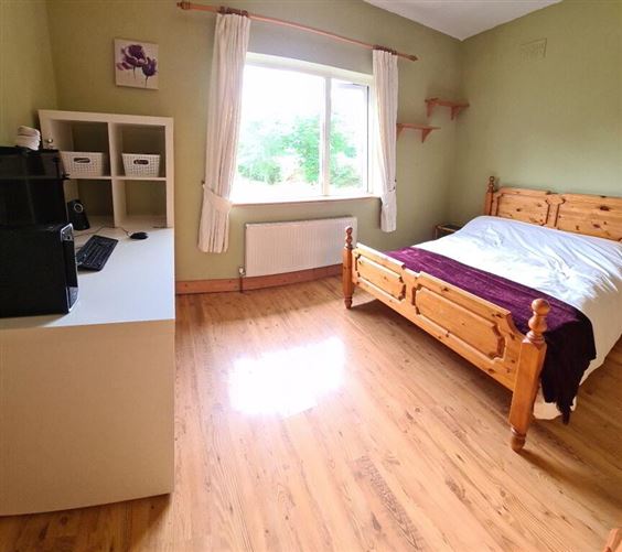 Cullenrevagh, Carrick- Shannon, Hill Street, Roscommon
