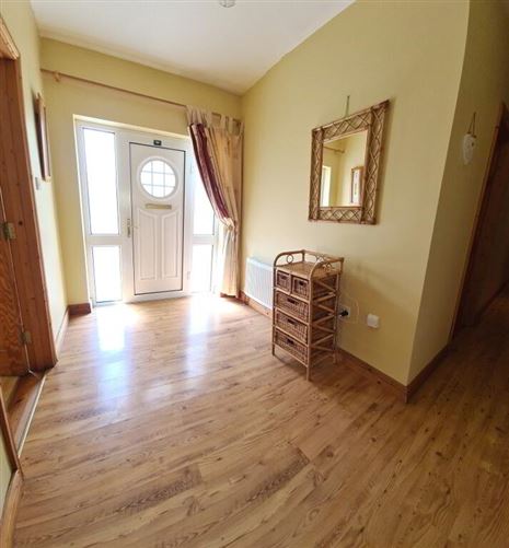 Cullenrevagh, Carrick- Shannon, Hill Street, Roscommon