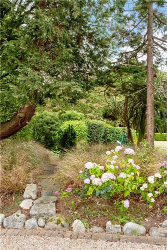 Coolvally, Abingdon Park, Shanganagh Road, Old Shankill, Dublin 18