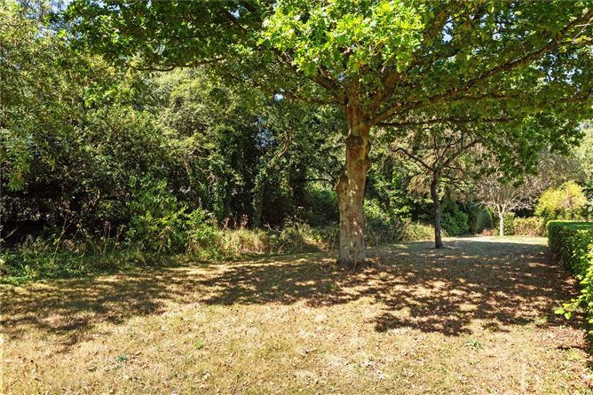 Coolvally, Abingdon Park, Shanganagh Road, Old Shankill, Dublin 18