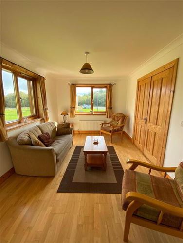12 Drumcoura Lake Resort, Ballinamore, Leitrim