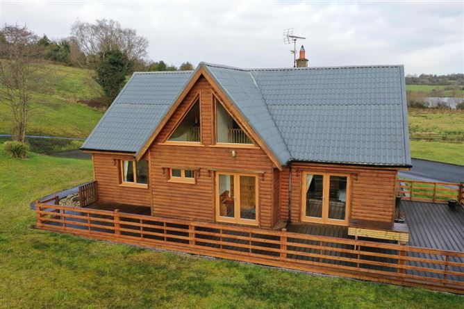 12 Drumcoura Lake Resort, Ballinamore, Leitrim