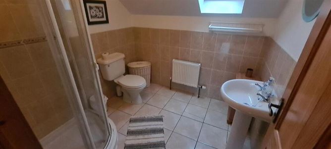 12 Drumcoura Lake Resort, Ballinamore, Leitrim