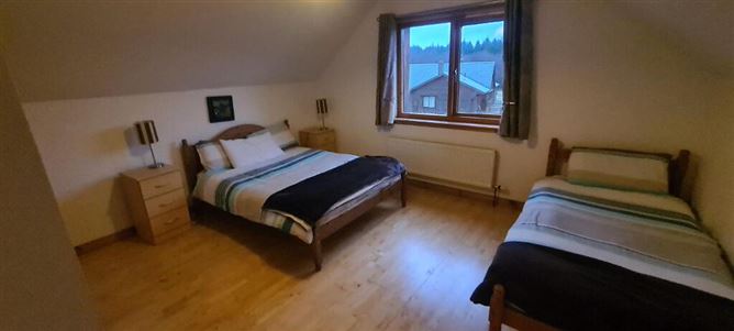 12 Drumcoura Lake Resort, Ballinamore, Leitrim