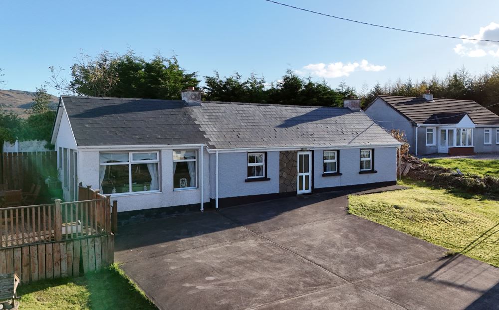 Boyoughter, Lettermacaward, Donegal