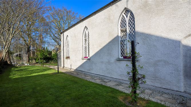 Woodside Chapel, Dromena Road, Castlebellingham, Louth