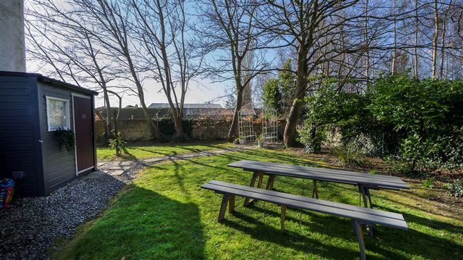 Woodside Chapel, Dromena Road, Castlebellingham, Louth