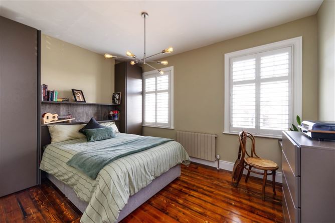 74 Howth Road, Clontarf, Dublin 3