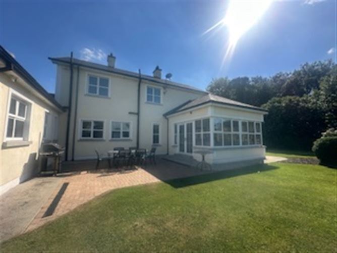 Elvana House, Louth Hall,, Tallanstown, Louth