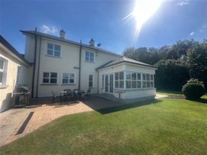 Elvana House, Louth Hall,, Tallanstown, Louth