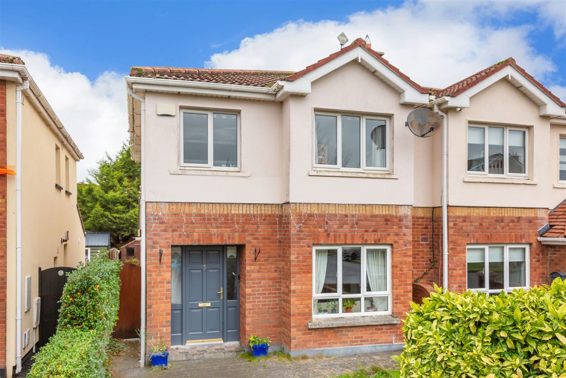 5 Carrigmore Grove, Saggart, Co. Dublin