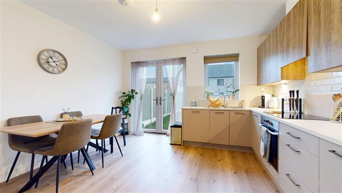 3 Parkleigh Square, Seven Mills, Dublin 22