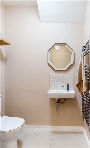 3 Parkleigh Square, Seven Mills, Dublin 22