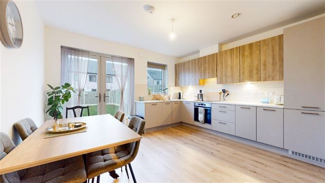 3 Parkleigh Square, Seven Mills, Dublin 22