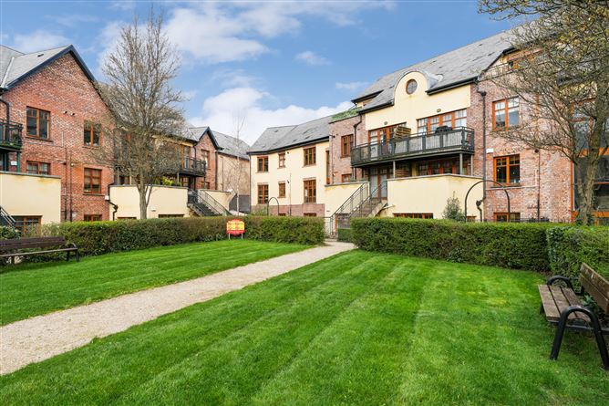26 Woodbrook Hall, Castleknock, Dublin 15