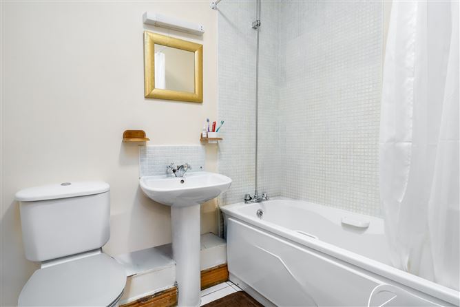 26 Woodbrook Hall, Castleknock, Dublin 15