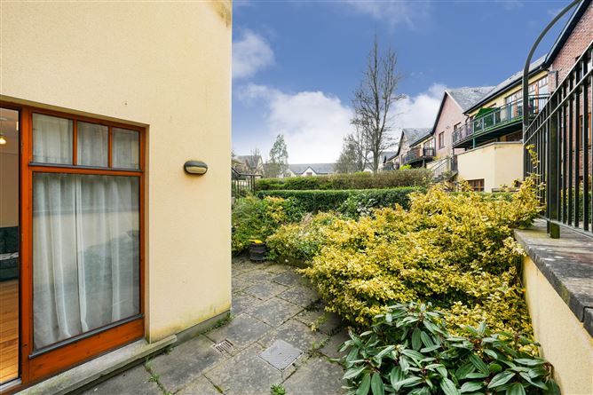 26 Woodbrook Hall, Castleknock, Dublin 15