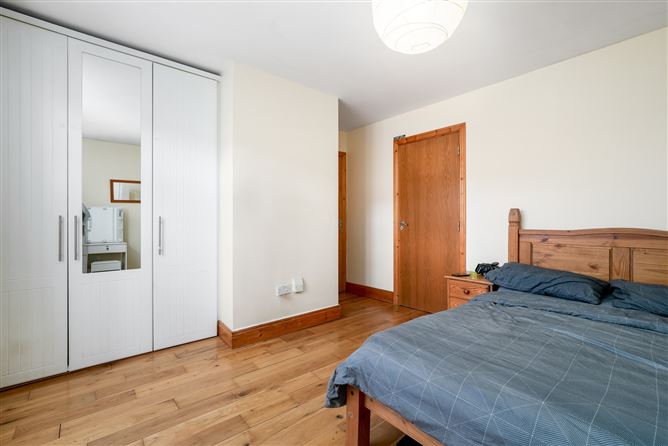 26 Woodbrook Hall, Castleknock, Dublin 15