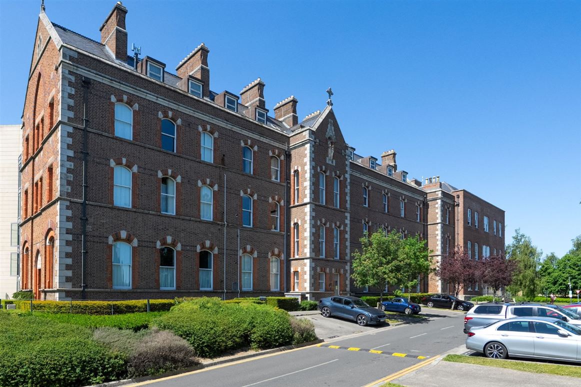 44 Convent Hall, Mount Saint Annes., Milltown, Dublin 6