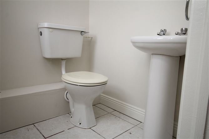 Photo 7 of 20 — No.42 Clonguish Court, Newtownforbes, Longford