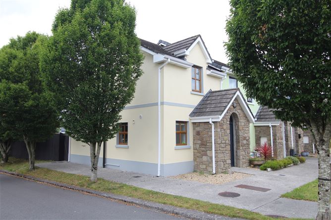 No.42 Clonguish Court, Newtownforbes, Longford