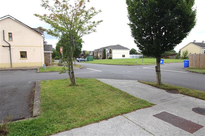 Photo 15 of 20 — No.42 Clonguish Court, Newtownforbes, Longford