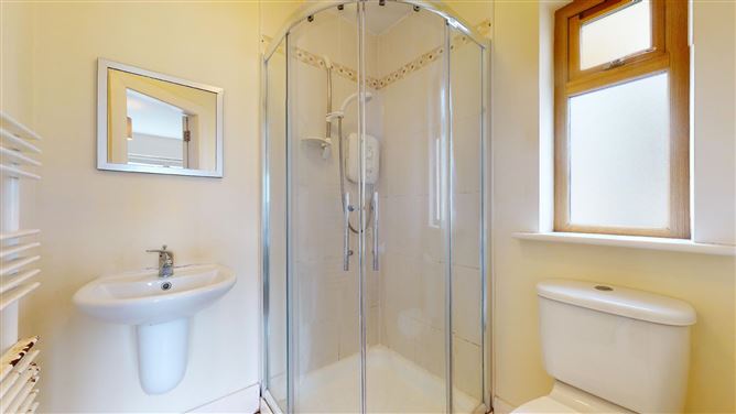 44 Carrabeag, Newport Road, Castlebar, Co. Mayo