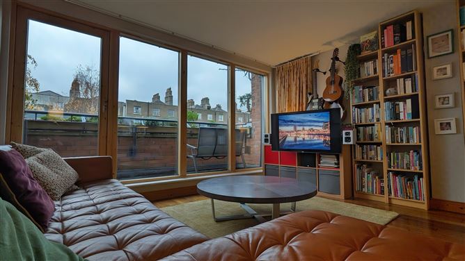 Apartment 22, 54/55 Charles Street Great, Mountjoy Square, Dublin 1