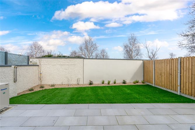 Photo 26 of 27 — 2 Whitegate, Sandyford Village, Sandyford, Dublin 18