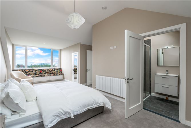 Photo 22 of 27 — 2 Whitegate, Sandyford Village, Sandyford, Dublin 18