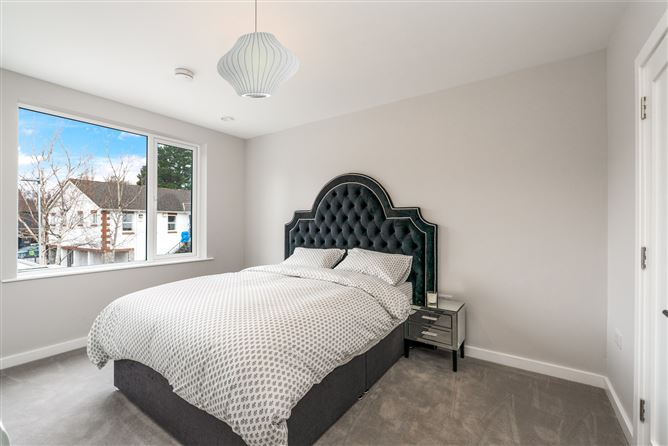 Photo 17 of 27 — 2 Whitegate, Sandyford Village, Sandyford, Dublin 18