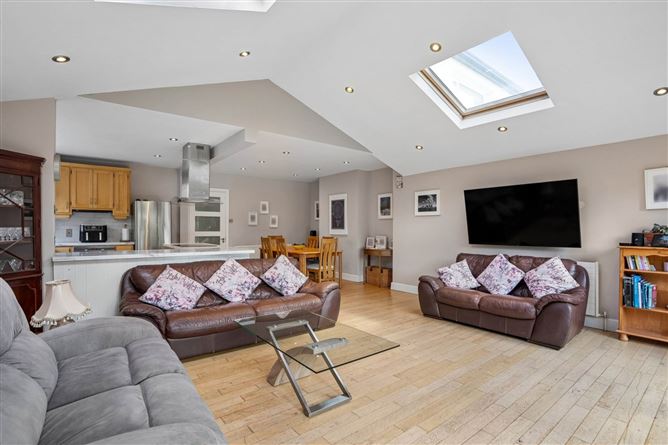 20 Lakelands Avenue, Stillorgan, County Dublin