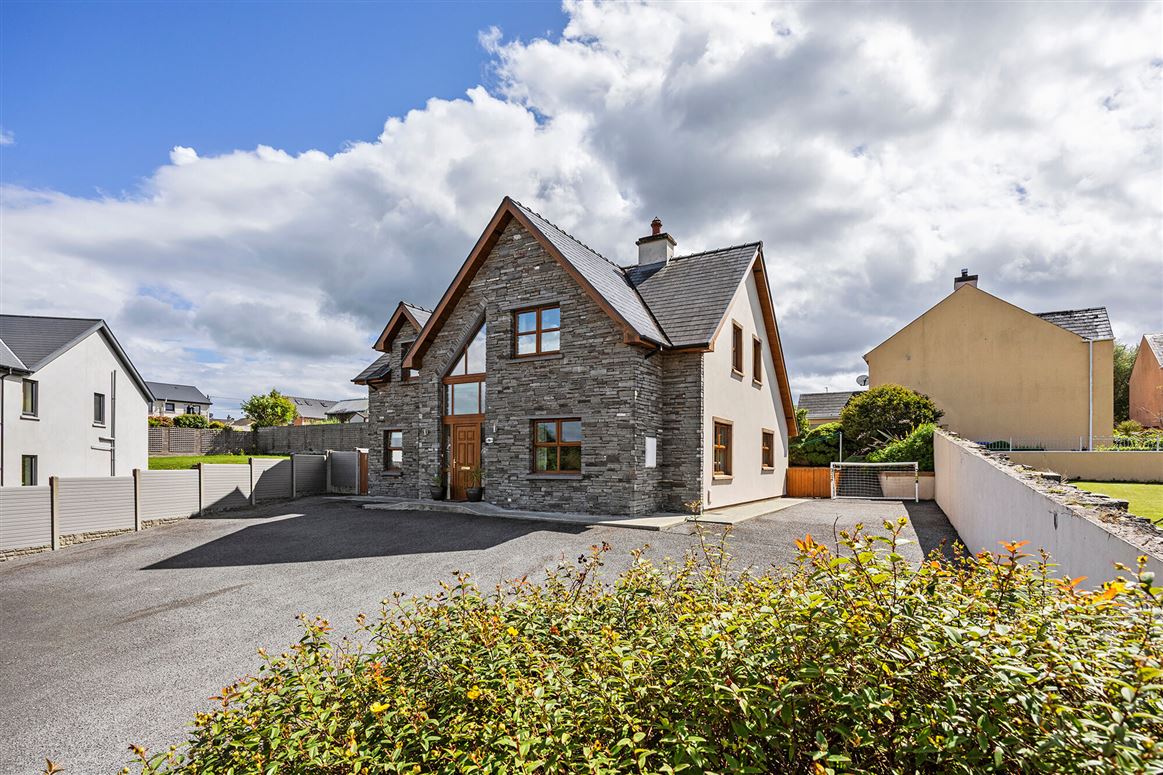 38 Newbridge Park, Skibbereen, Co. Cork