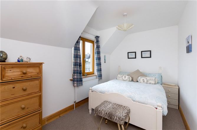 47 Oyster Bay, Rosses Point, Sligo