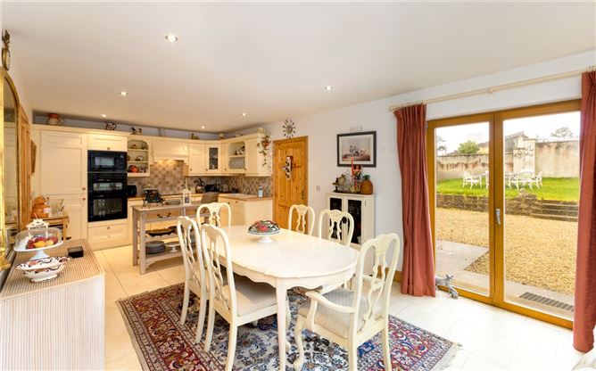 47 Oyster Bay, Rosses Point, Sligo