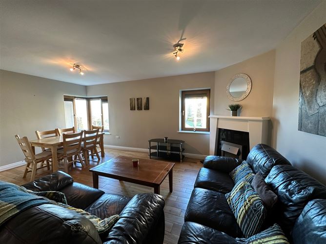 14 Holly House, Garrane Darra, Wilton, Cork