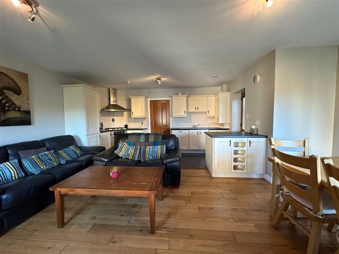 14 Holly House, Garrane Darra, Wilton, Cork