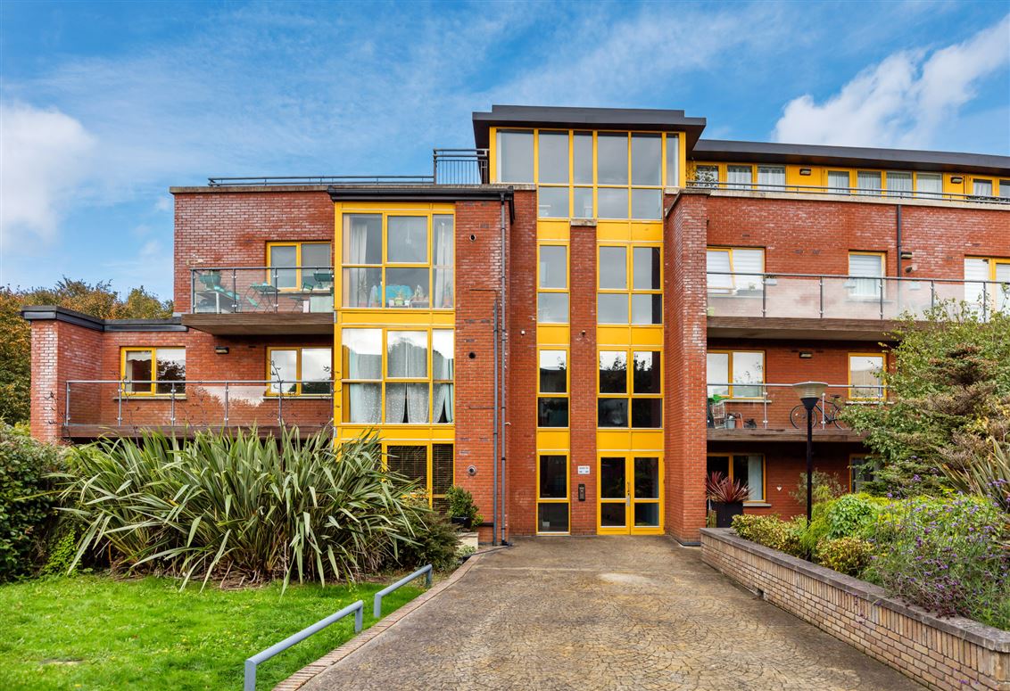 82 Belgrove Park, Mount Prospect Lawns, Clontarf, Dublin 3