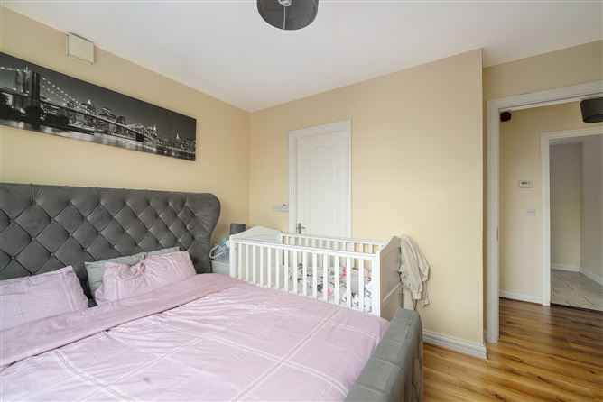 15 Eaton Green, Rathcoole, Co. Dublin
