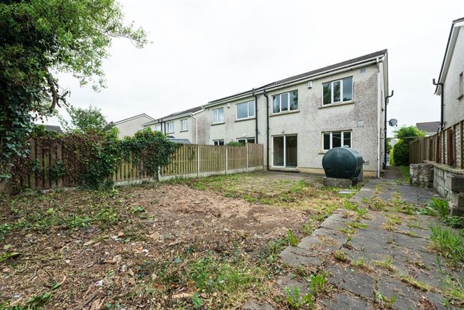17 The Avenue, College Wood Park, Clane, Co. Kildare. 