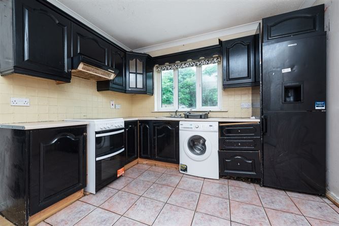 17 The Avenue, College Wood Park, Clane, Co. Kildare. 