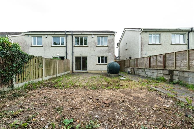 17 The Avenue, College Wood Park, Clane, Co. Kildare. 
