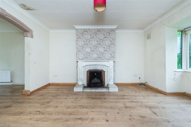 17 The Avenue, College Wood Park, Clane, Co. Kildare. 