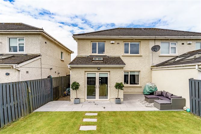 14 Riverwood Drive, Castleknock, Dublin 15