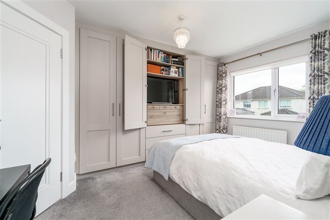 14 Riverwood Drive, Castleknock, Dublin 15