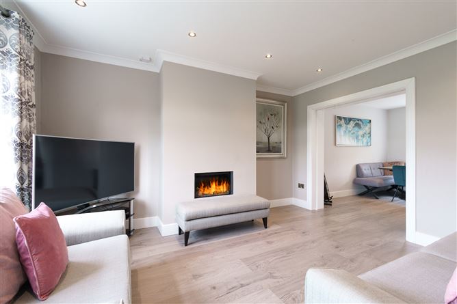 14 Riverwood Drive, Castleknock, Dublin 15