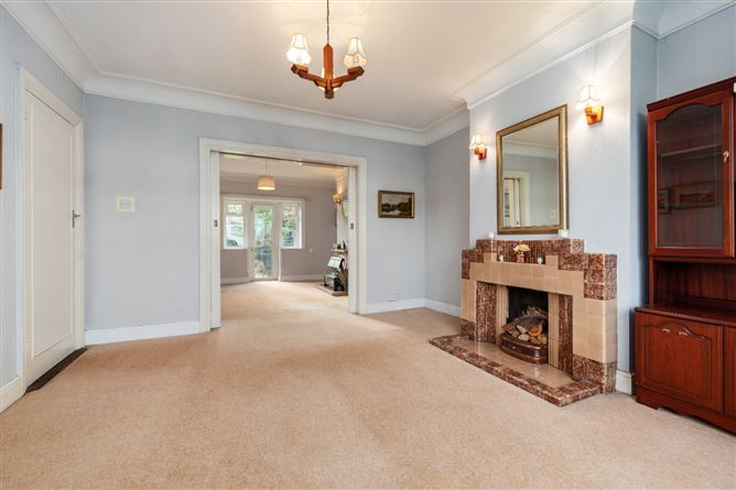 6 Cherbury Gardens, Booterstown, Blackrock, Co. Dublin