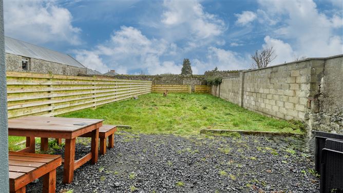 6 Patrick Street, Durrow, Co. Laois