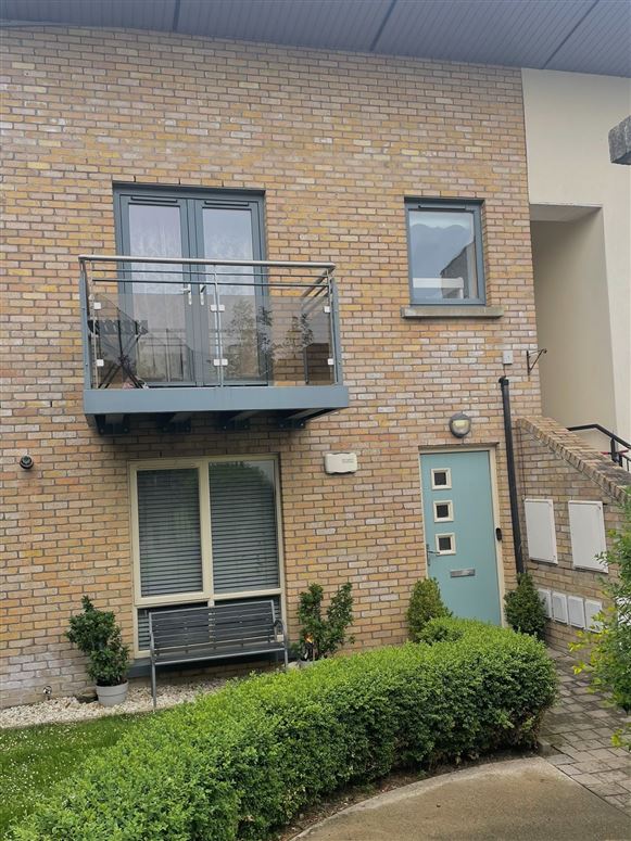 2 glenbrook view, Newtownmountkennedy, Wicklow