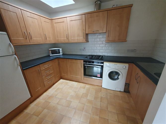 18 The Archway, Bridge Street, Carrick-on-Shannon, Leitrim